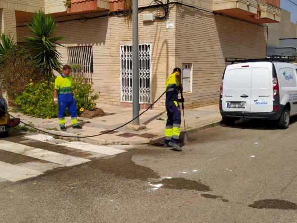 En marcha el Plan Especial de Mantenimiento Preventivo y Limpieza de la red de saneamiento e imbornales de San Isidro